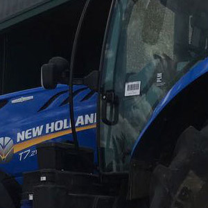 New Holland T7