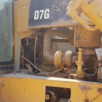 Riparazione motore pala CAT D7G